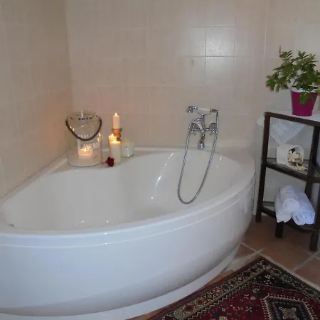 Sleeps 10 Pool Wifi